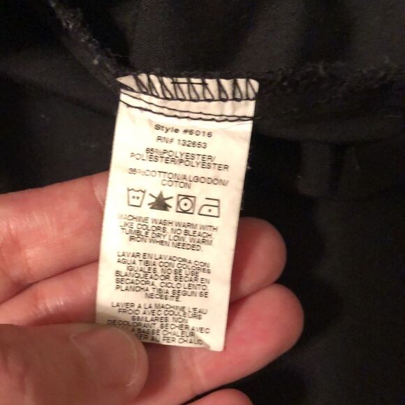 Wonder Wink S Black Scrub Top - Picture 8 of 8